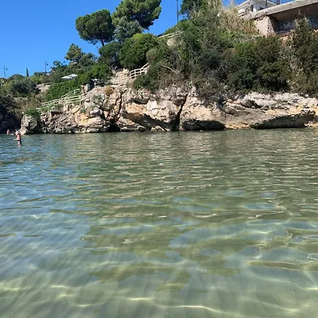 Seminterrato Serapo 50 Mt Dal Mare *