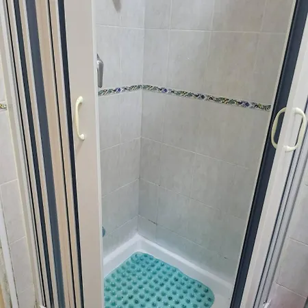 Seminterrato Serapo 50 Mt Dal Mare *
