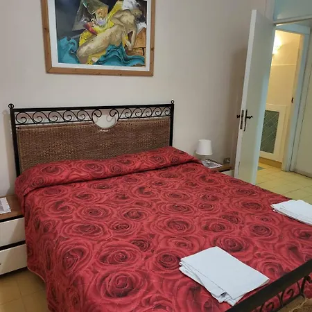 Seminterrato Serapo 50 Mt Dal Mare Lejlighed
